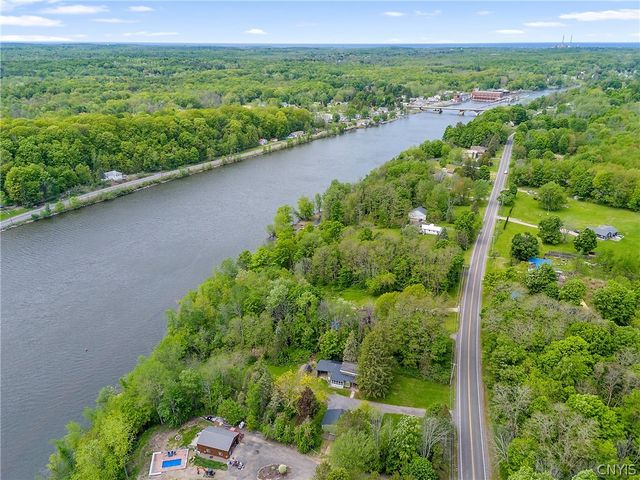 3529 County Route 57, Volney, NY 13126