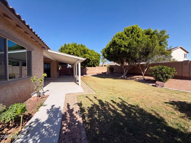 18136 W DEVONSHIRE Avenue, Goodyear, AZ 85395