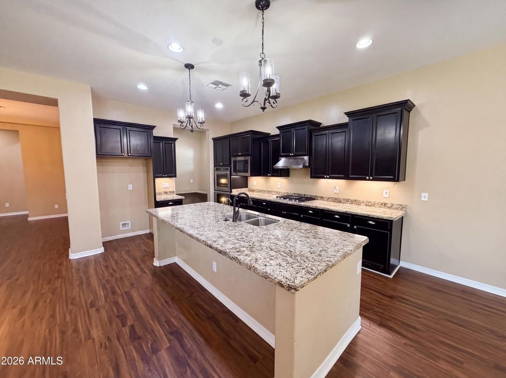 18136 W DEVONSHIRE Avenue, Goodyear, AZ 85395 — photo 2