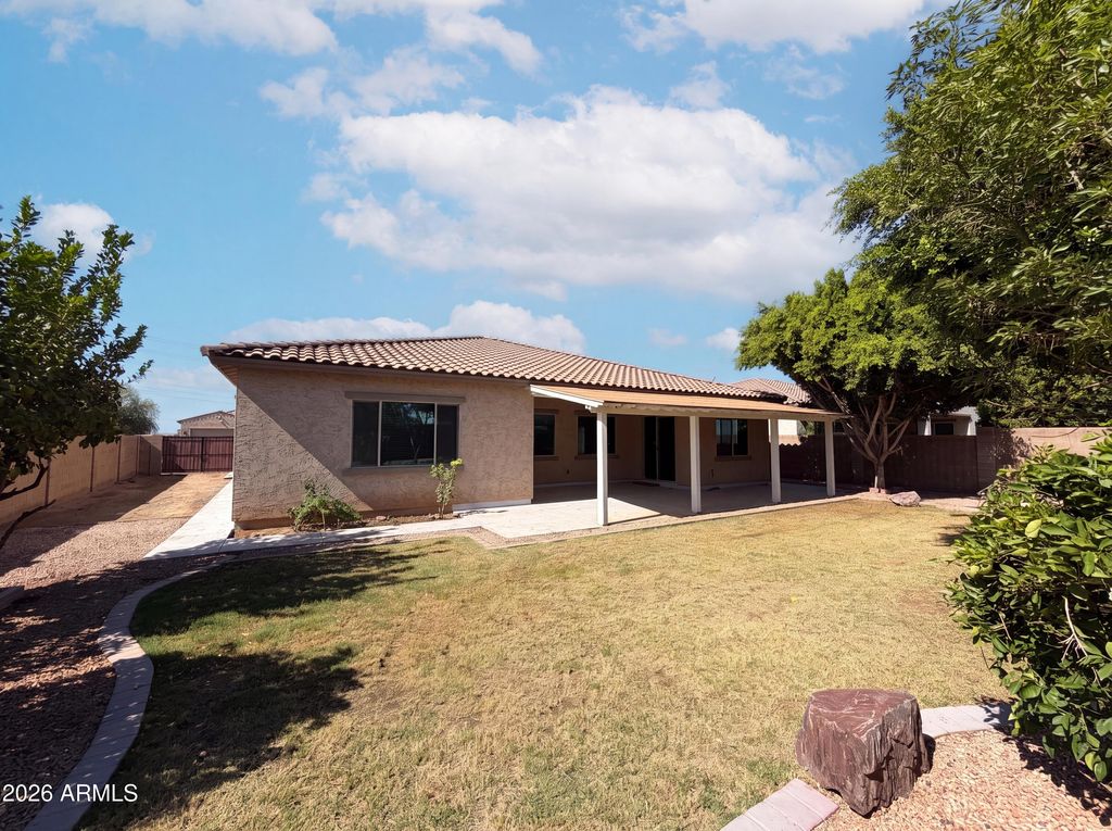 18136 W DEVONSHIRE Avenue, Goodyear, AZ 85395 — photo 5