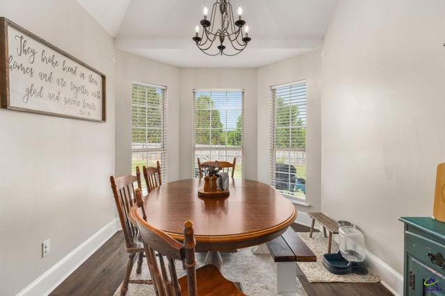 428 Cross Creek Way, Warner Robins, GA 31088