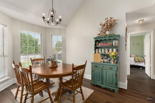 428 Cross Creek Way, Warner Robins, GA 31088