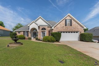 428 Cross Creek Way, Warner Robins, GA 31088