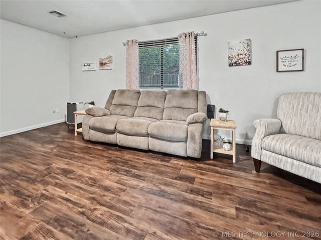 313 Dogwood Drive, Tahlequah, OK 74464