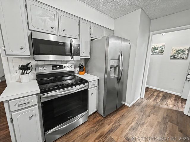 313 Dogwood Drive, Tahlequah, OK 74464