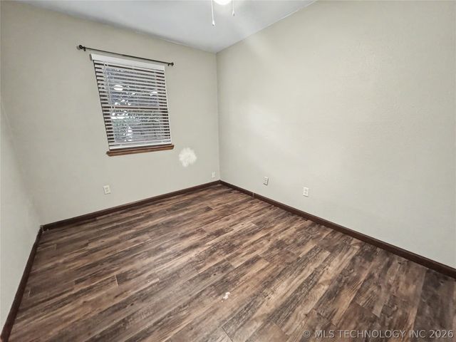 313 Dogwood Drive, Tahlequah, OK 74464