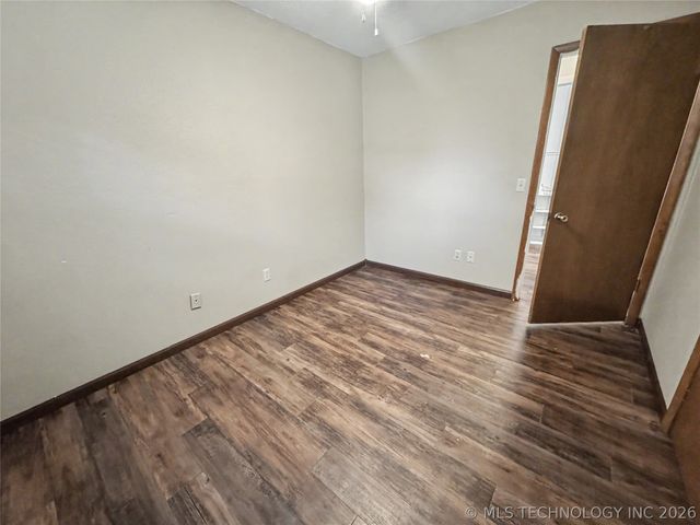 313 Dogwood Drive, Tahlequah, OK 74464