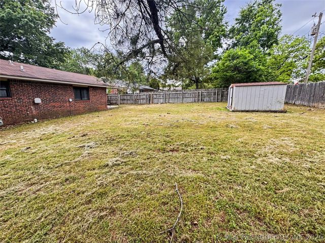 313 Dogwood Drive, Tahlequah, OK 74464