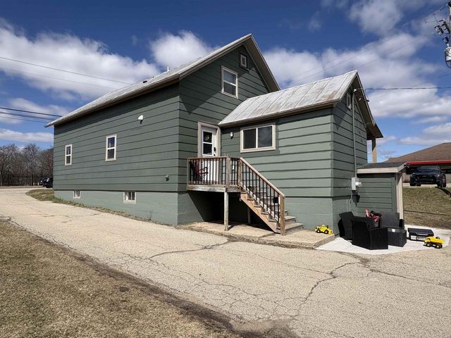 576 BRAZEAU AVENUE, Oconto, WI 54153