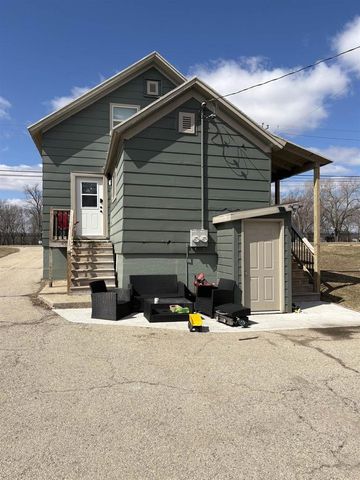 576 BRAZEAU AVENUE, Oconto, WI 54153