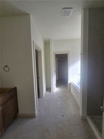 2304 N Zane Street, Siloam Springs, AR 72761