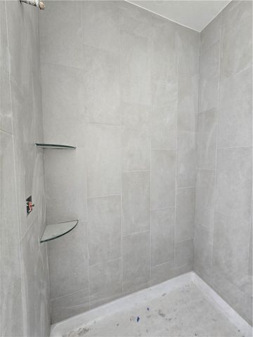 2304 N Zane Street, Siloam Springs, AR 72761