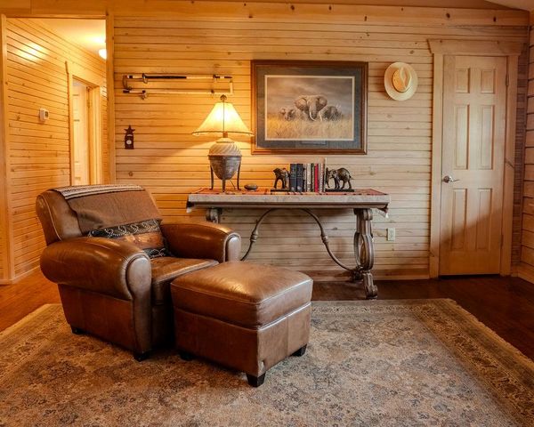 107 CEDAR SPRINGS DR, Wimberley, TX 78676
