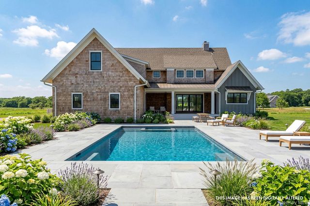 35 Club Drive, Baiting Hollow, NY 11933