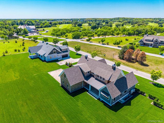 35 Club Drive, Baiting Hollow, NY 11933
