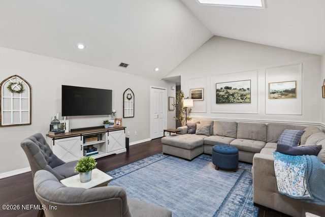 8730 OSPREY Lane, Jacksonville, FL 32217