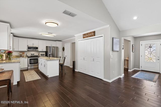 8730 OSPREY Lane, Jacksonville, FL 32217