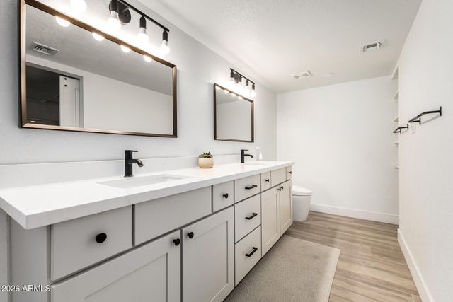 19201 E VIA DE PALMAS Road, Queen Creek, AZ 85142