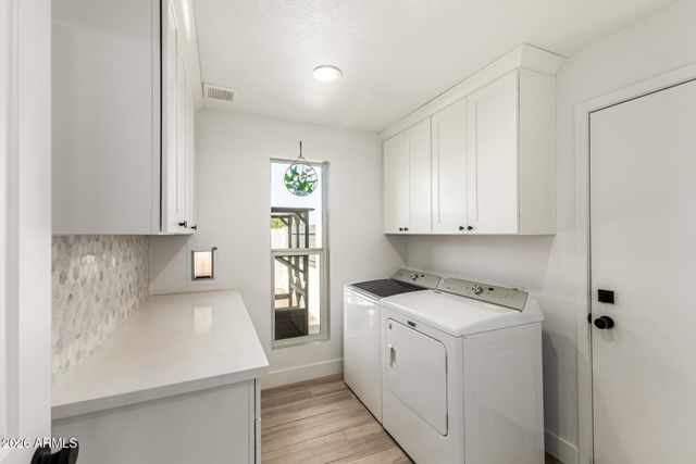 19201 E VIA DE PALMAS Road, Queen Creek, AZ 85142