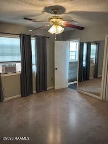 106 Holmes Drive, Abbeville, LA 70510