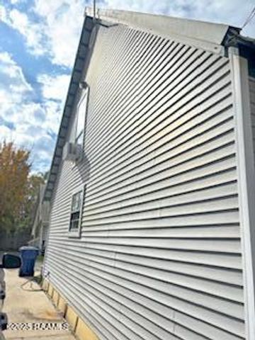 106 Holmes Drive, Abbeville, LA 70510