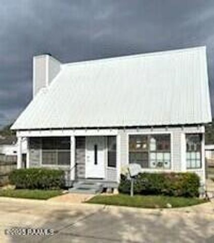 106 Holmes Drive, Abbeville, LA 70510