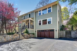 334 Farm Rd, Marlborough, MA 01752
