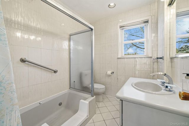 1 Cherry Lane, Scarsdale, NY 10583