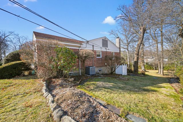 1 Cherry Lane, Scarsdale, NY 10583