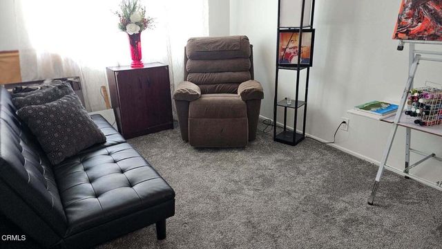 1267 Chalmette Avenue, Ventura, CA 93003