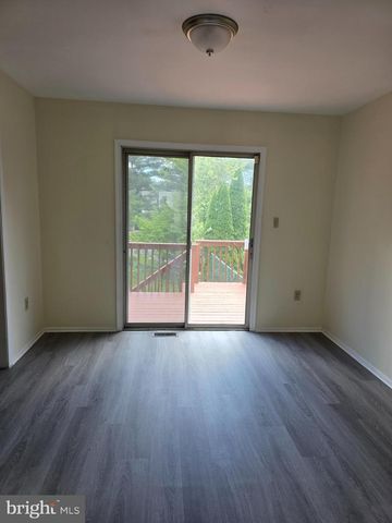 13 FARLAND WAY, Newark, DE 19702