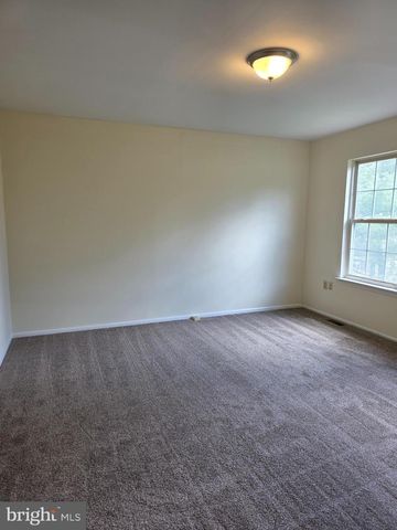 13 FARLAND WAY, Newark, DE 19702