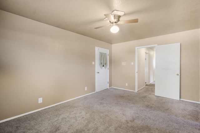 2734 Dallas Street NE, Albuquerque, NM 87110