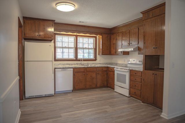 138 Pawley Drive, Summerville, SC 29483