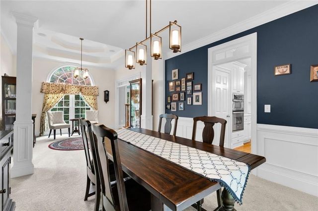 5021 Towne Lake Hills, Woodstock, GA 30189