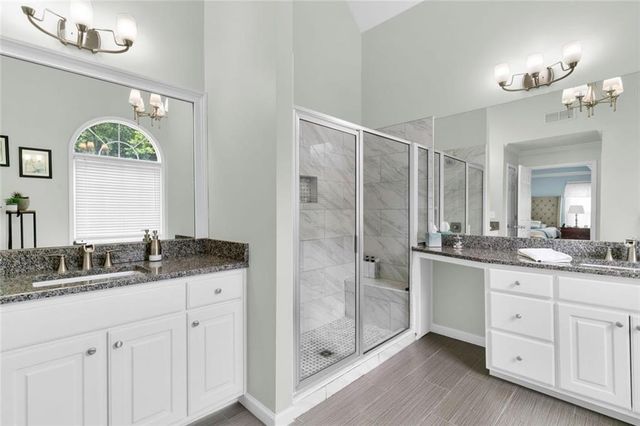 5021 Towne Lake Hills, Woodstock, GA 30189