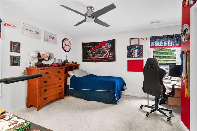 5021 Towne Lake Hills, Woodstock, GA 30189