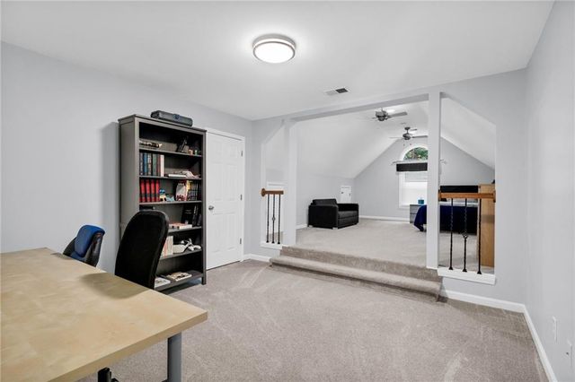 5021 Towne Lake Hills, Woodstock, GA 30189