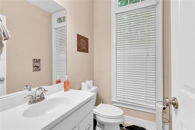 5021 Towne Lake Hills, Woodstock, GA 30189