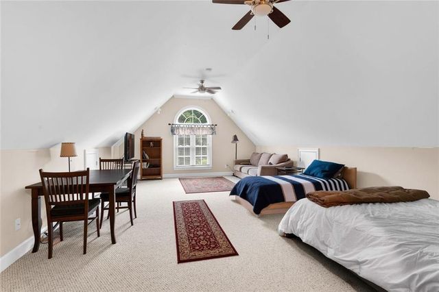 5021 Towne Lake Hills, Woodstock, GA 30189
