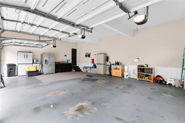 5021 Towne Lake Hills, Woodstock, GA 30189