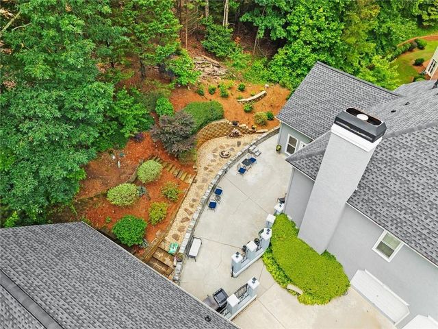5021 Towne Lake Hills, Woodstock, GA 30189