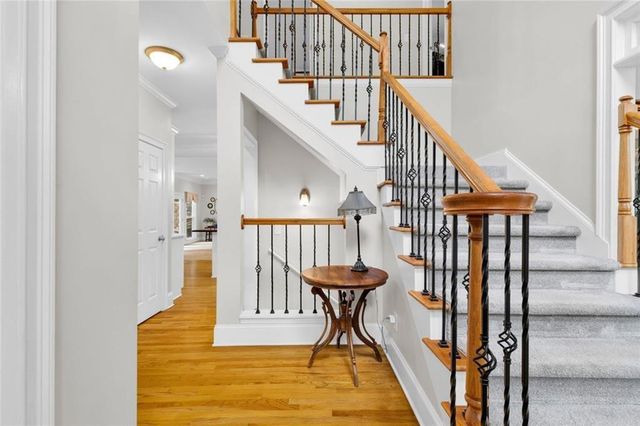 5021 Towne Lake Hills, Woodstock, GA 30189