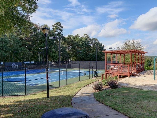 5021 Towne Lake Hills, Woodstock, GA 30189