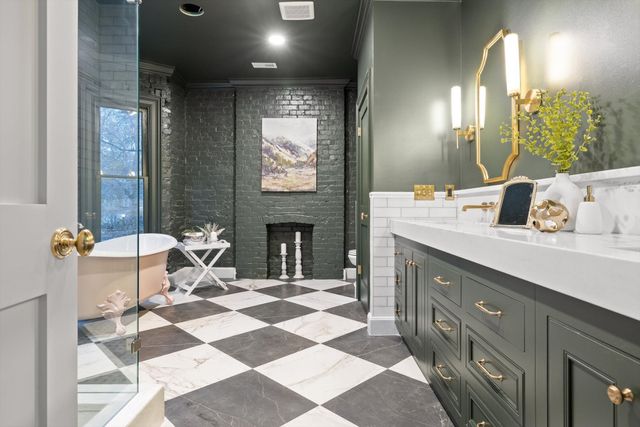 850 Oak Street, Chattanooga, TN 37403
