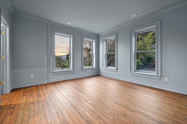 850 Oak Street, Chattanooga, TN 37403