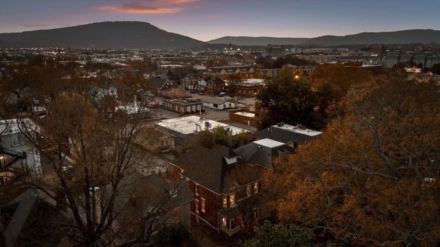 850 Oak Street, Chattanooga, TN 37403