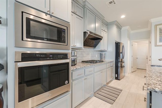 3101 Drake Crest Drive, Edmond, OK 73034