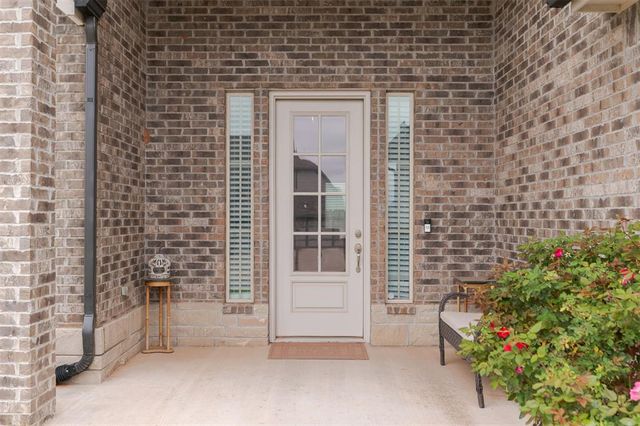 3101 Drake Crest Drive, Edmond, OK 73034