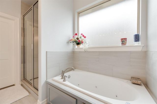 3101 Drake Crest Drive, Edmond, OK 73034